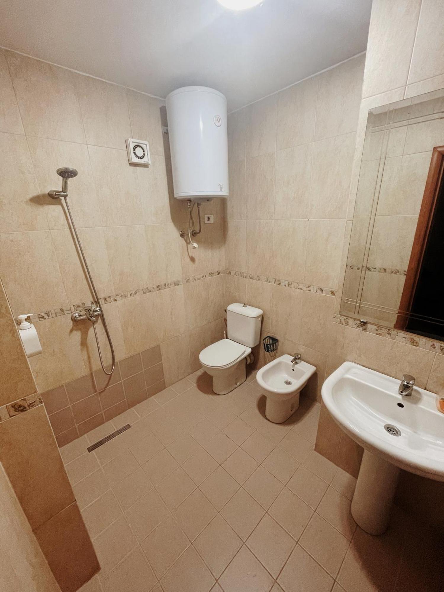 Lovely Apartment Tirana Exterior foto